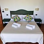 In Angisi 4*