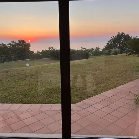 Gæstehus Green In Angisi